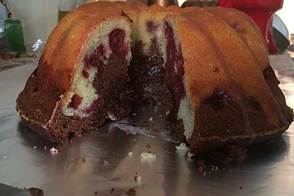 Marmorkuchen mit Kirschen 35
