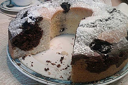 Marmorkuchen mit Kirschen 39