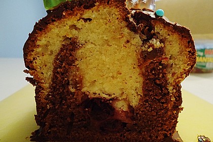 Marmorkuchen mit Kirschen 41