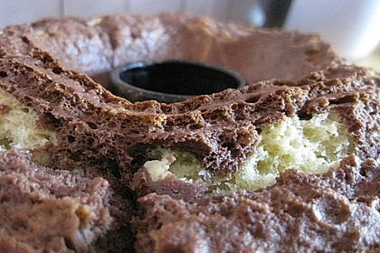Marmorkuchen mit Kirschen 62