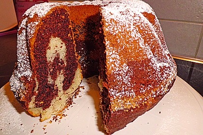 Marmorkuchen mit Kirschen 23