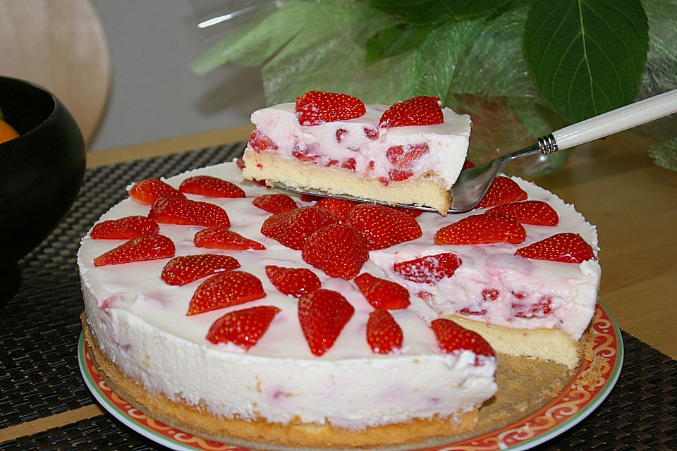 Erdbeer - Joghurt - Torte von DeniseK | Chefkoch.de
