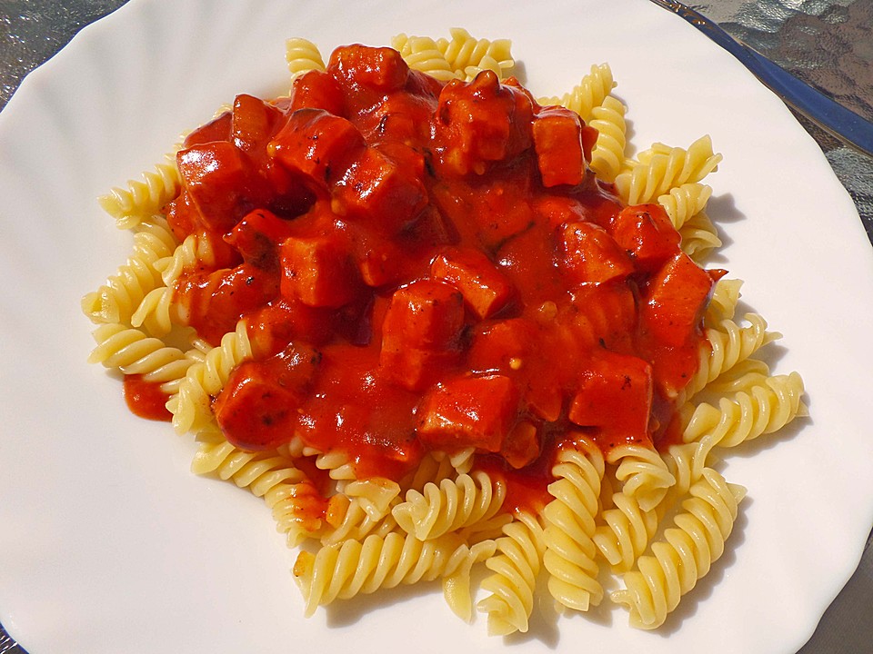 Makkaroni mit Tomatensoße nach Ossi - Art von hackenwaermer | Chefkoch.de