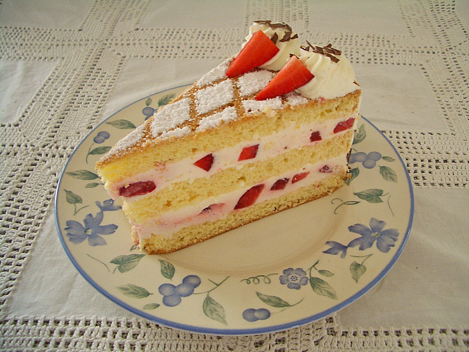 Erdbeer - Holunder - Torte von Torte80 | Chefkoch.de