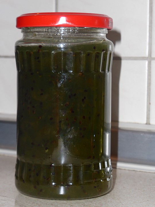 Stachelbeer - Kiwi - Marmelade von Ginger88 | Chefkoch.de