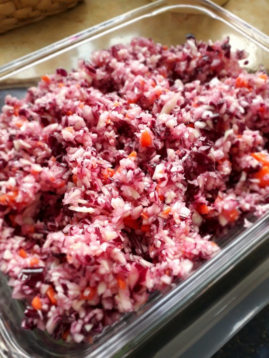 Fruchtiger Rotkohl - Möhren - Salat von sandra-ko | Chefkoch.de