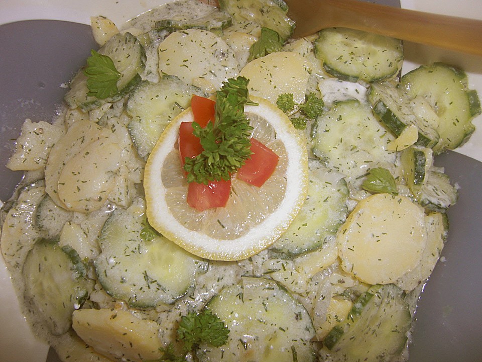 Lauwarmer Kartoffel- Gurkensalat von Wolfam_Eisen | Chefkoch.de