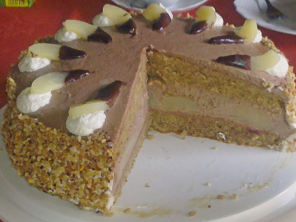 Nougat - Birnen - Torte von schwarzehoepse | Chefkoch.de