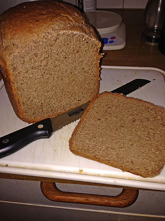Weizenvollkornbrot aus dem Brotbackautomaten von madeinfiji.com ...