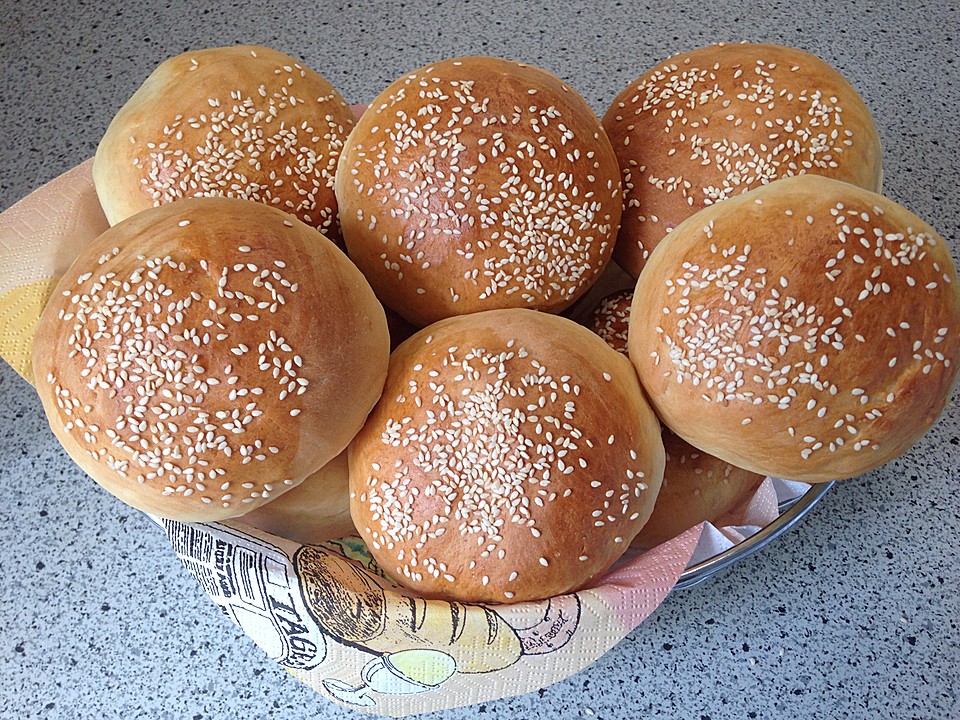 Hamburger Brötchen - Ein leckeres Rezept | Chefkoch.de