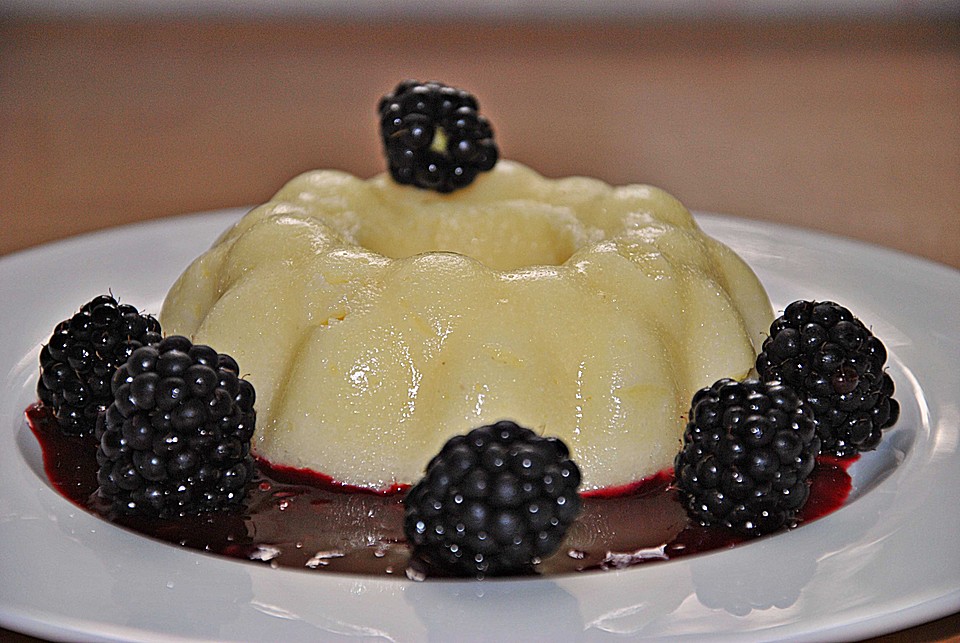 Grießflammeri mit Brombeermark von Hobbykochen | Chefkoch.de