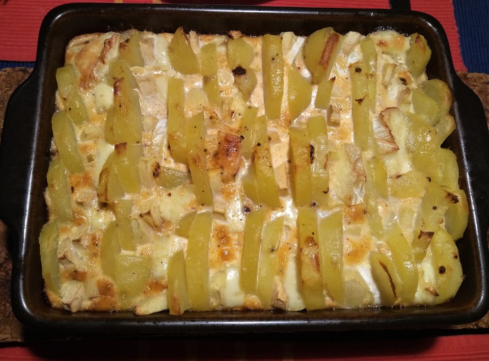 Kartoffel-Apfel-Auflauf mit Camembert von pub4art | Chefkoch.de