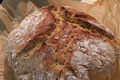 Rustikales Brot im Bräter 67