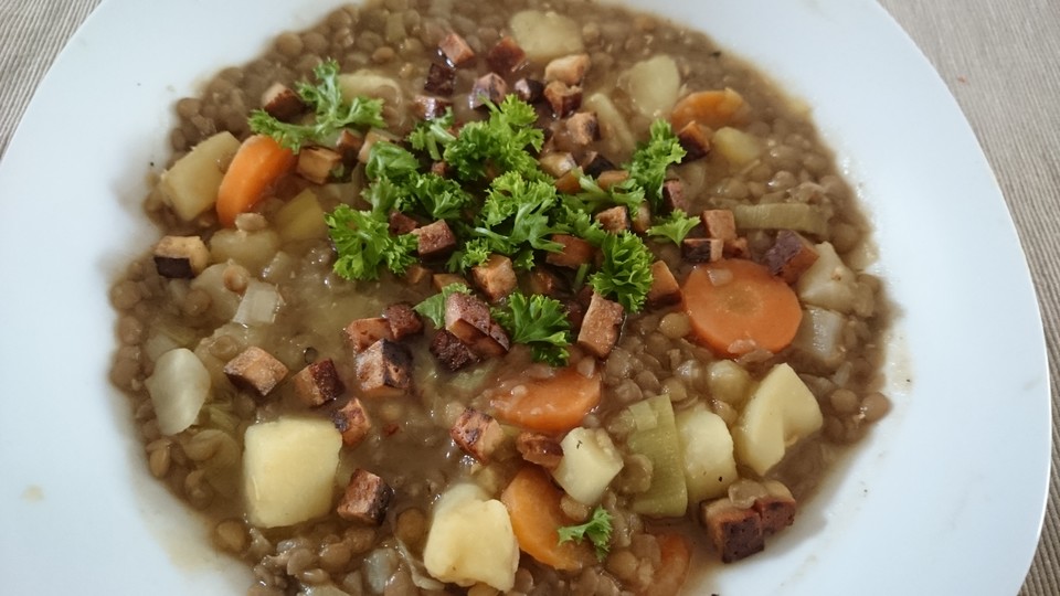 Clints Linseneintopf mit Wiener Würstchen von clint | Chefkoch.de