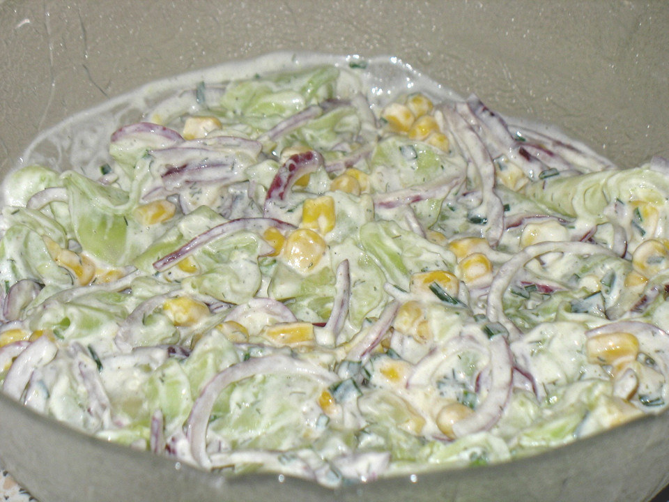 Gurken - Mais Salat mit Sahne - Schmand Dressing von bastelsuse ...