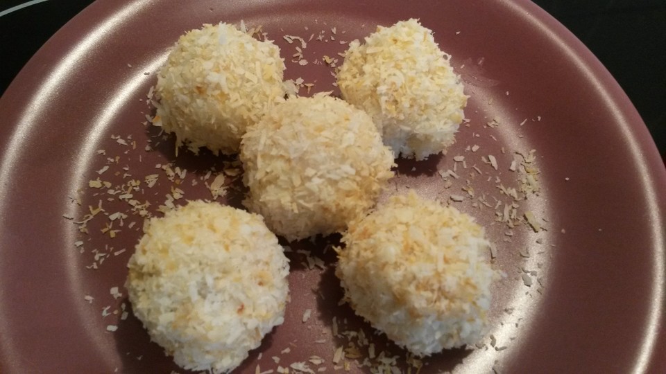 Milchreisbällchen mit Kokosflocken von miss-emily-erdbeer | Chefkoch.de
