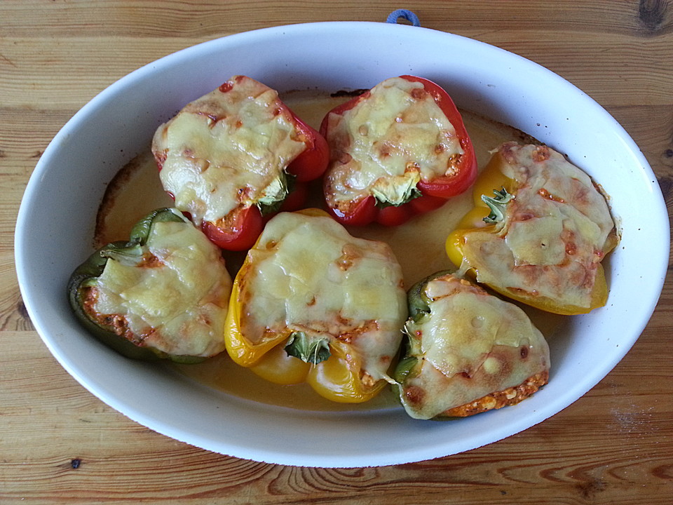 Gefüllte Paprika mit Hüttenkäse von 1986Sienna | Chefkoch.de