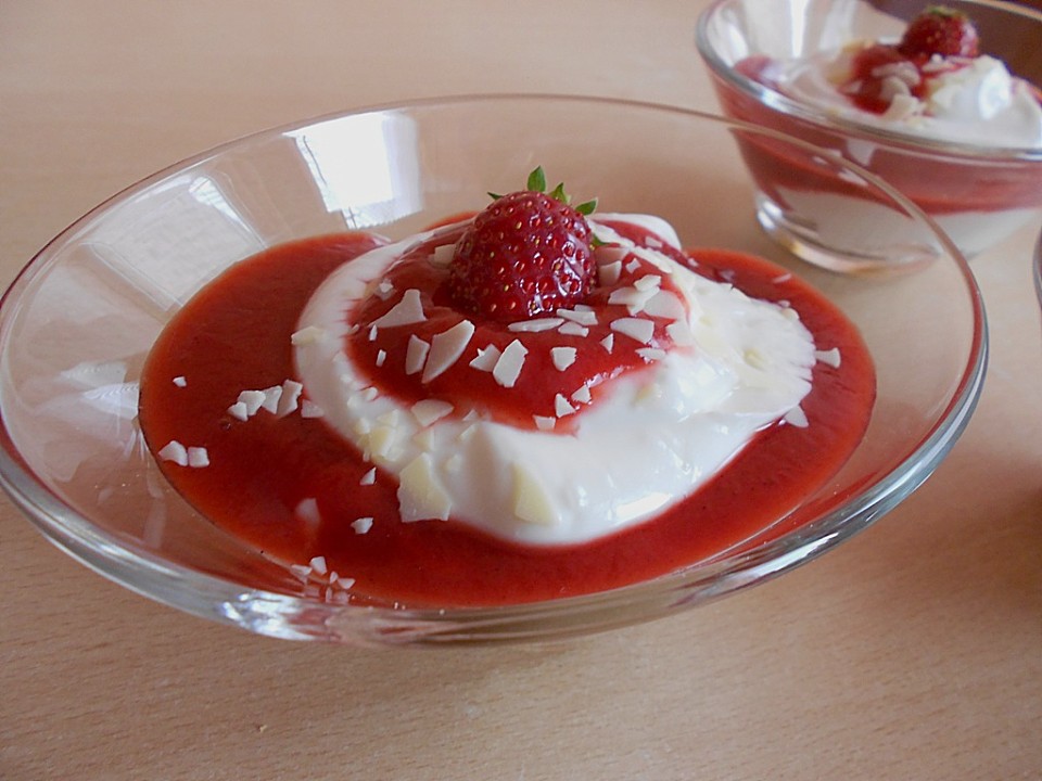 Erdbeer - Quark Dessert von mymeal | Chefkoch.de