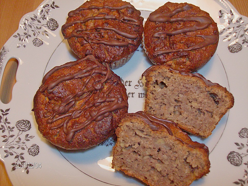 Apfel - Walnuss - Muffins von skmeyer | Chefkoch.de