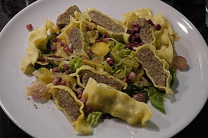 Winterlicher Maultaschensalat 10