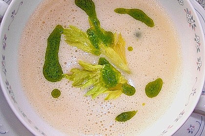 Cremige Selleriesuppe 1