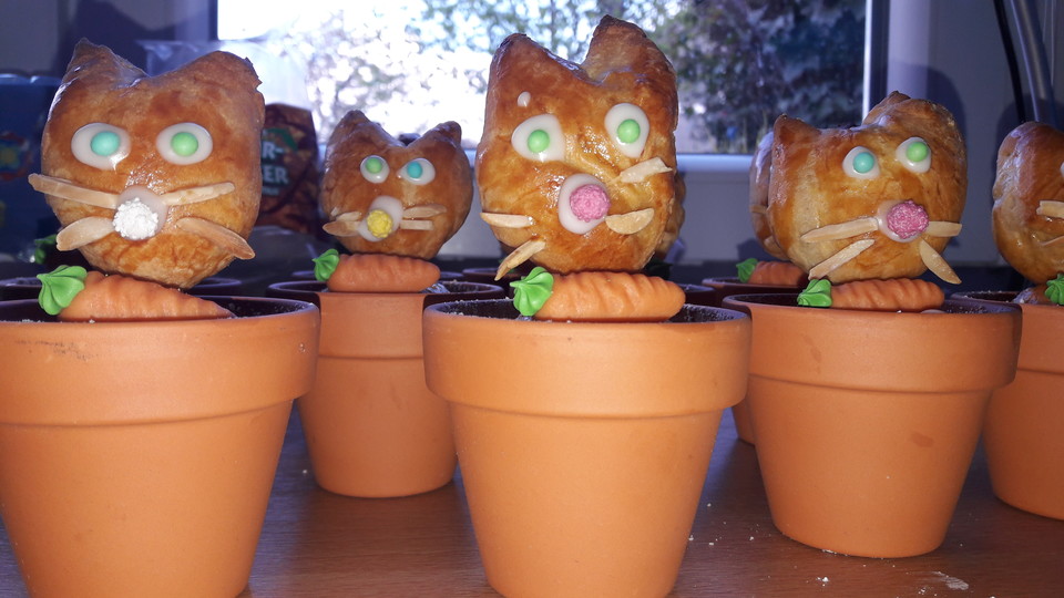Osterhäschen im Tontopf von Friesin | Chefkoch.de