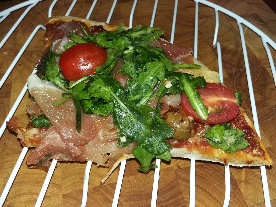 Rucola - Pizza mit Parmaschinken von StMenken64 | Chefkoch.de
