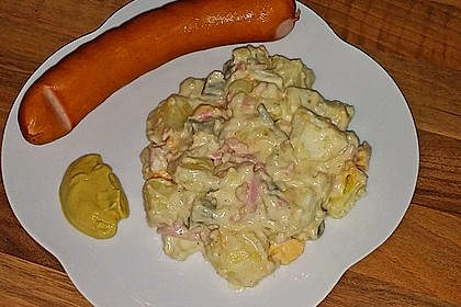Kartoffelsalat nach Mutters Art mit Fleischsalat 5