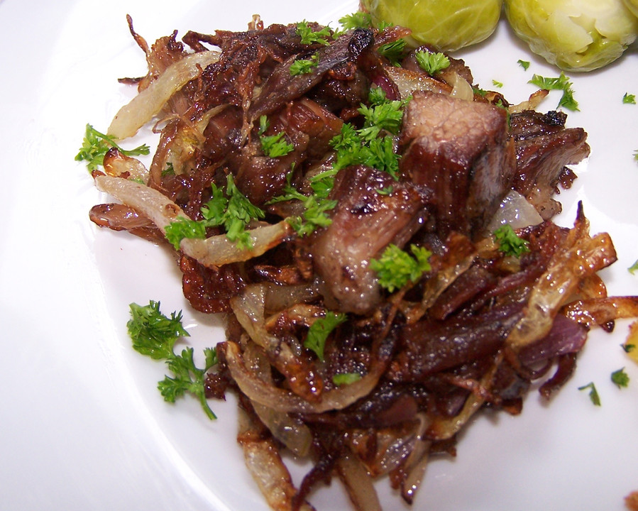 Zwiebelfleisch von Mausilausi | Chefkoch.de