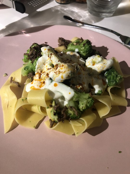 Brokkoli - Hackfleisch - Nudeln mit Joghurt von polly90 | Chefkoch.de