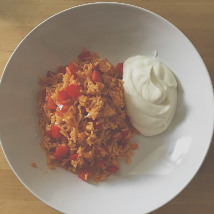 Paprika-Reispfanne mit Joghurtsauce | Chefkoch.de