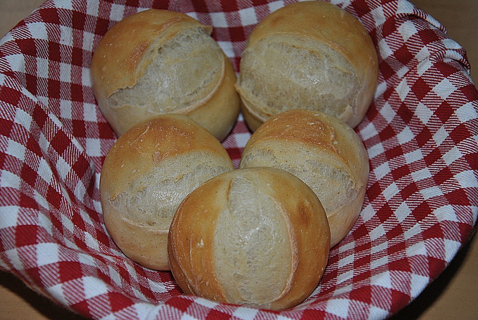 Buttermilchbrötchen mit Vorteig von Kaffeeluder | Chefkoch.de