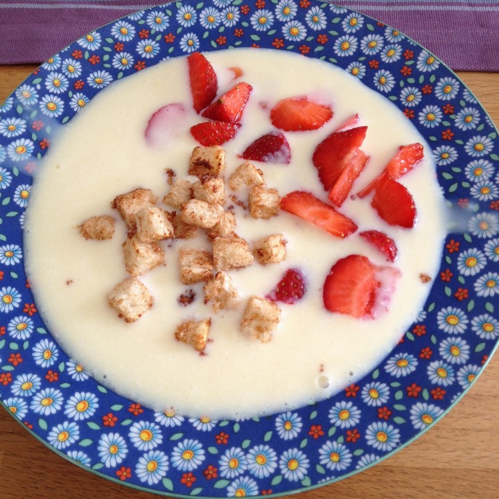 Omas schnelle Milchsuppe von missmurphy13 | Chefkoch.de