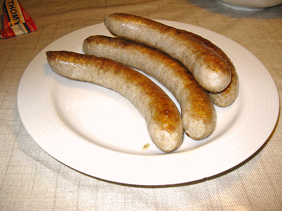 Bauernbratwurst - grobe Bratwurst von Binobienchen | Chefkoch.de