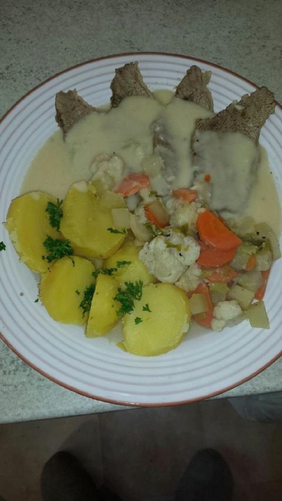 Tafelspitz mit Meerrettichsoße von garten-gerd | Chefkoch.de