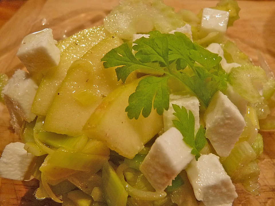 Apfel - Sellerie - Salat von hershel | Chefkoch.de