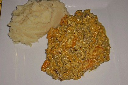 Kürbis - Hackfleisch Pfanne mit saurer Sahne - Fetakäse Sauce 4