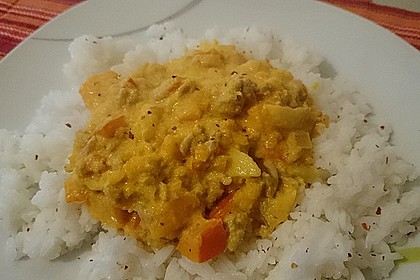 Kürbis - Hackfleisch Pfanne mit saurer Sahne - Fetakäse Sauce 5