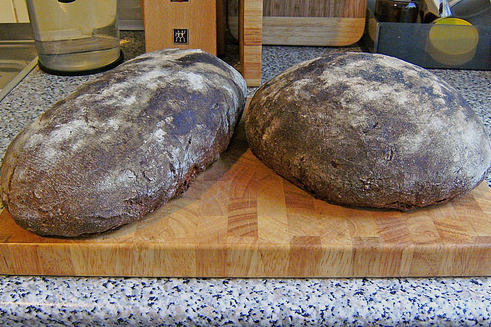 Einfaches Hausbrot von Maitre-de-la-maison | Chefkoch.de