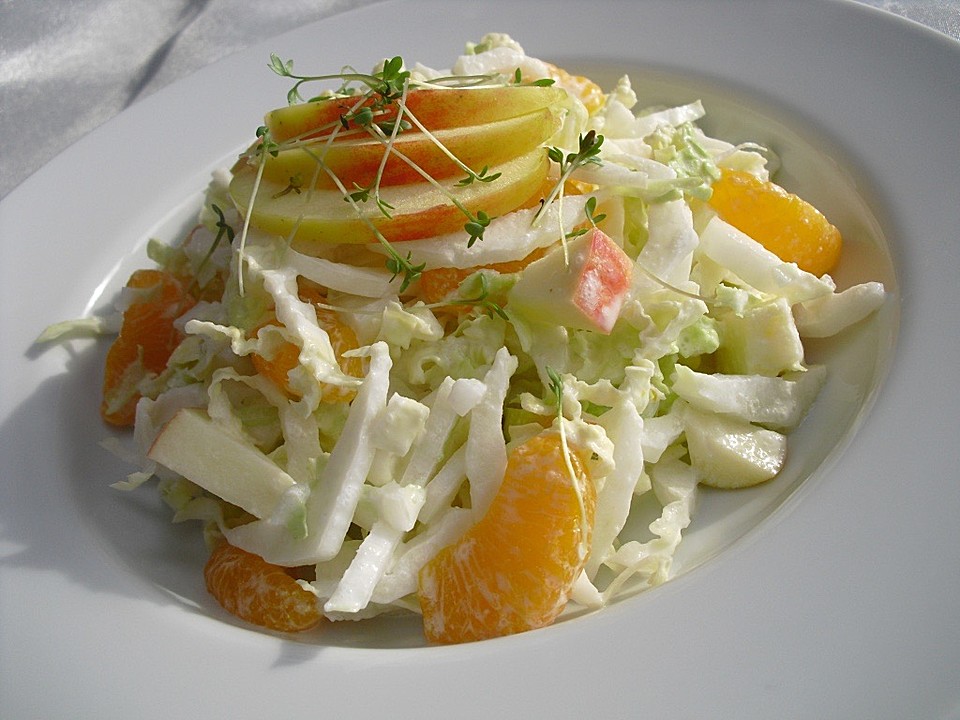 Chinakohlsalat mit Äpfeln und Mandarinen von Misona3 | Chefkoch.de