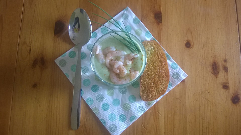 Kalte Avocado - Gurkensuppe mit Krabben von chefkoch | Chefkoch.de