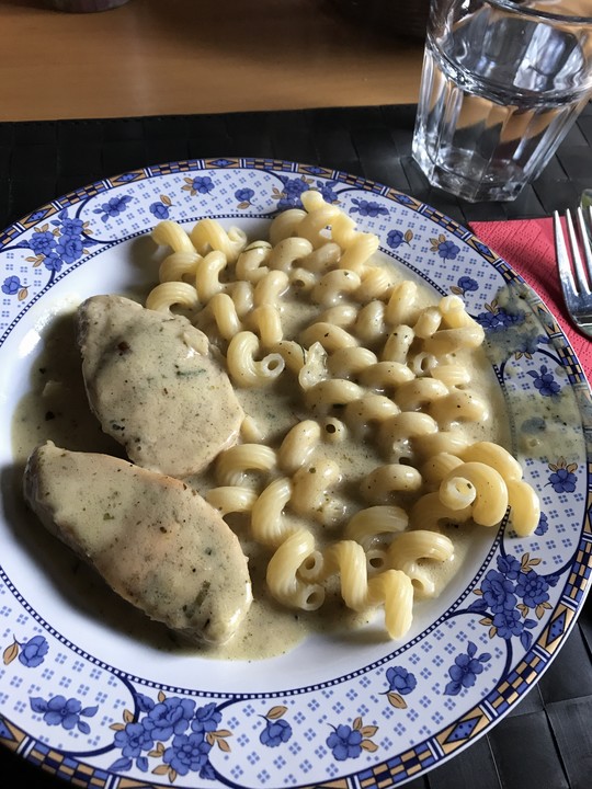 Putenschnitzel In Kräuterrahmsauce Von Rocky73 | Chefkoch.de