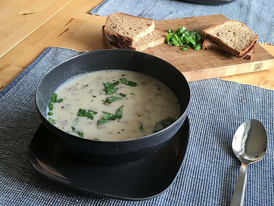 Pilzsuppe - Ein schmackhaftes Rezept | Chefkoch.de