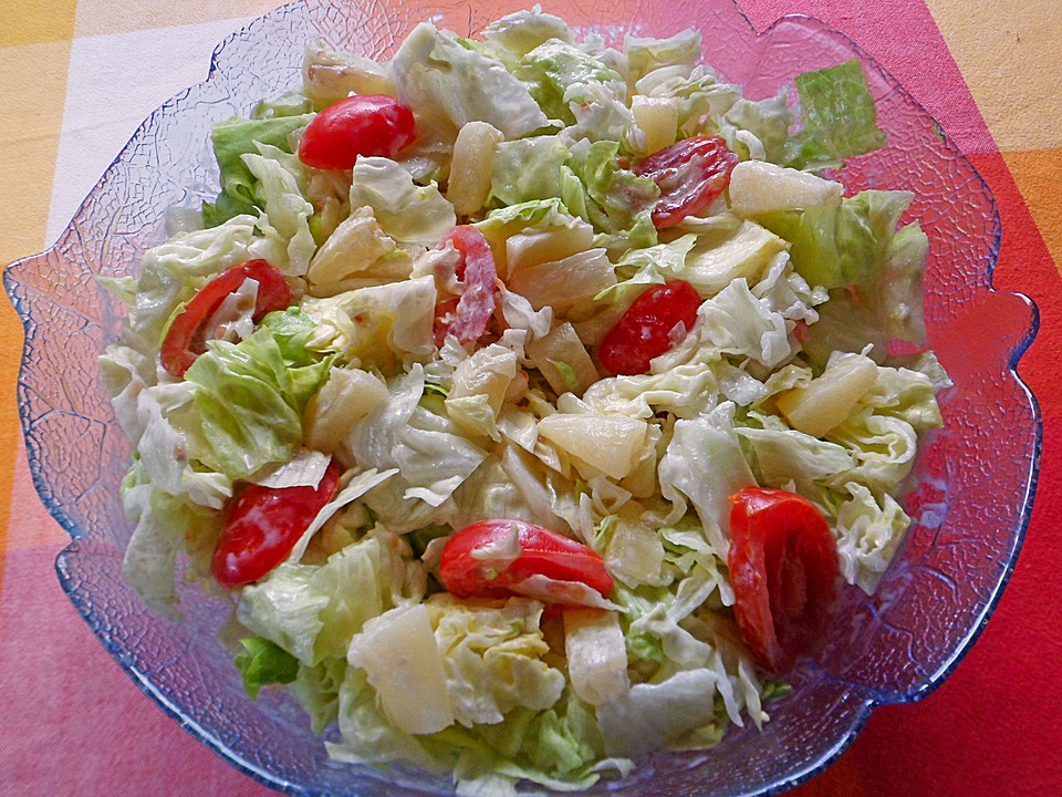 Eisbergsalat Mit Tomaten Und Gurke — Rezepte Suchen