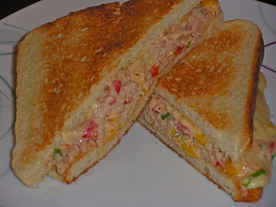 Thunfisch - Käse - Sandwich von erdbeermaus26 | Chefkoch.de