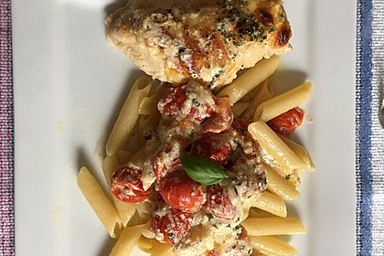 Mozzarella - Hähnchen in Basilikum - Sahnesauce 78