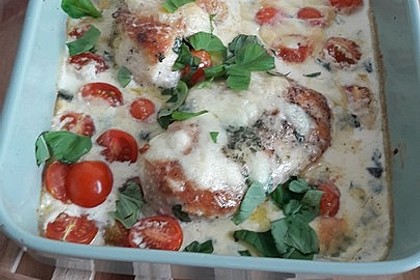 Mozzarella - Hähnchen in Basilikum - Sahnesauce 50