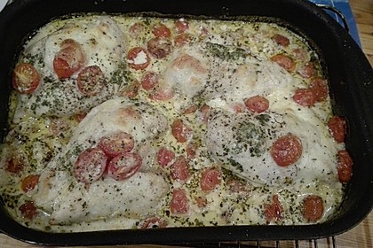 Mozzarella - Hähnchen in Basilikum - Sahnesauce 251
