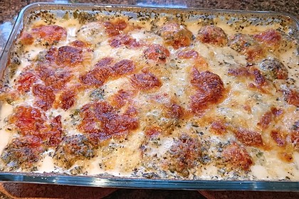 Mozzarella - Hähnchen in Basilikum - Sahnesauce 258
