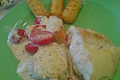 Mozzarella - Hähnchen in Basilikum - Sahnesauce 270